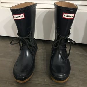 Short Hunter lace up rain boots